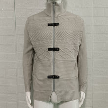 Load image into Gallery viewer, Men's Round Neck Sweater Casual Knitted Sweater