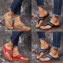 Load image into Gallery viewer, Flat lightweight rhinestone flip flops